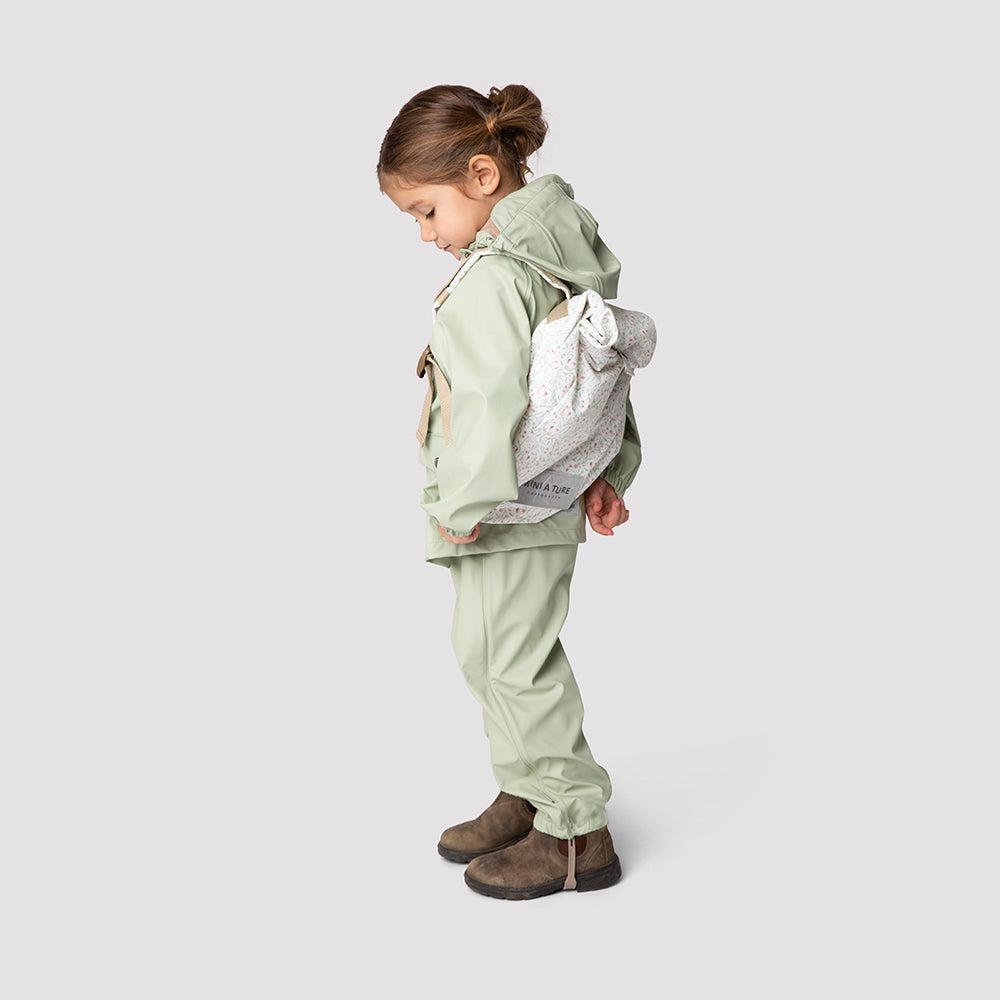 Robin rain pants. GRS