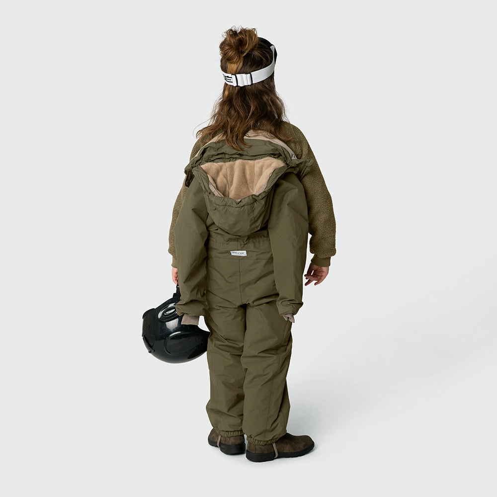 MATWANNI fleece lined snowsuit. GRS