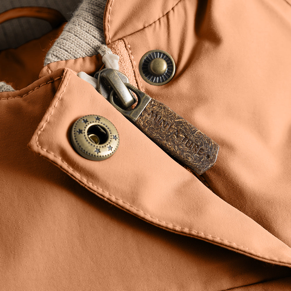 MATWANG Winterjacke mit Fleecefutter und Fellbesatz. GRS