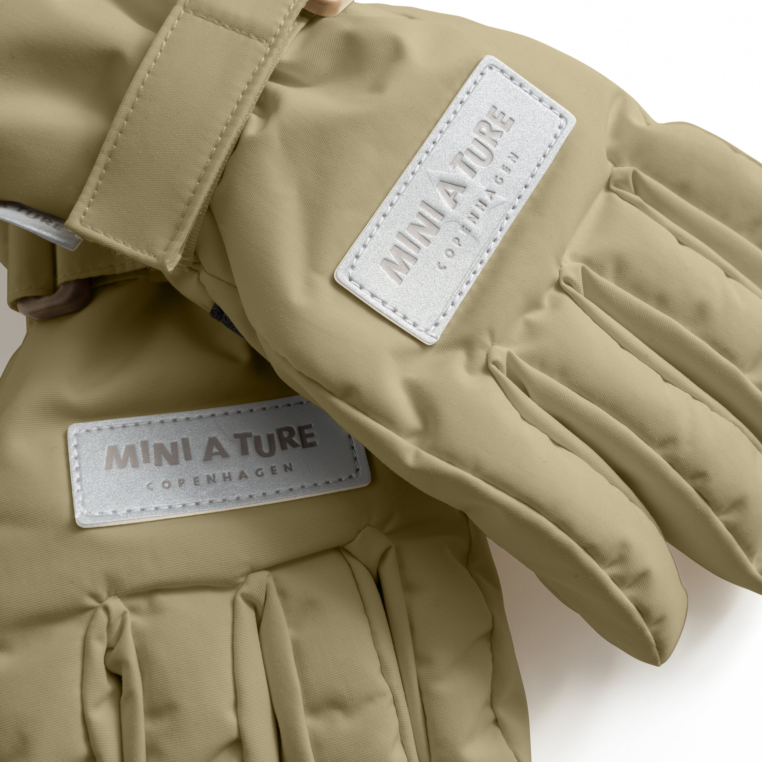 MATCELIO gloves