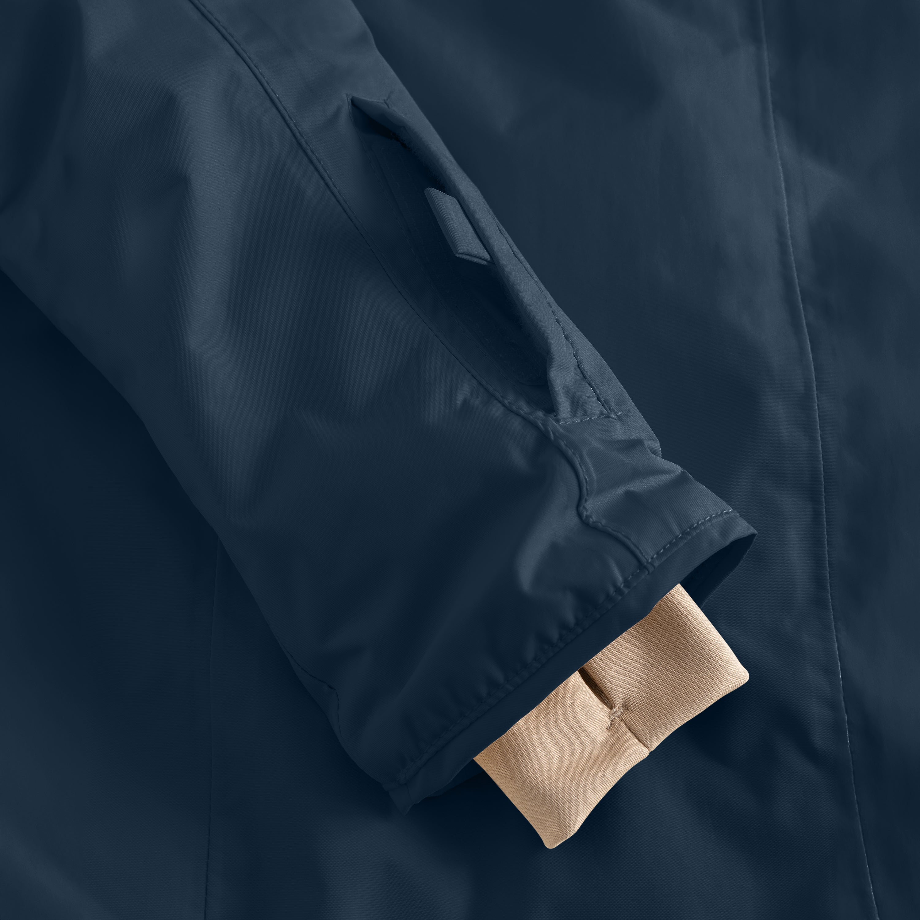 MATVESTYN ski jacket. GRS