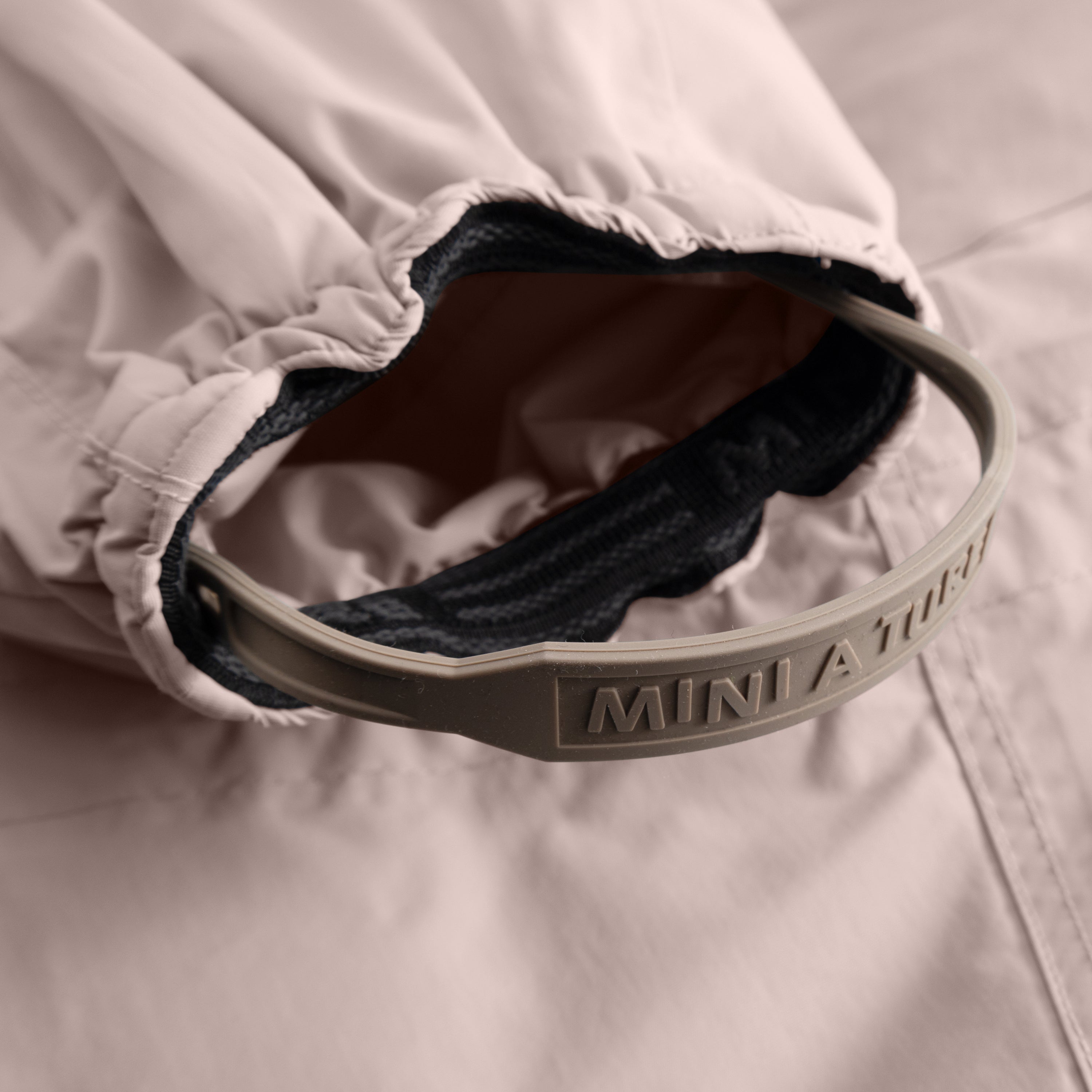 MATWISTI fleece lined snowsuit fur. GRS