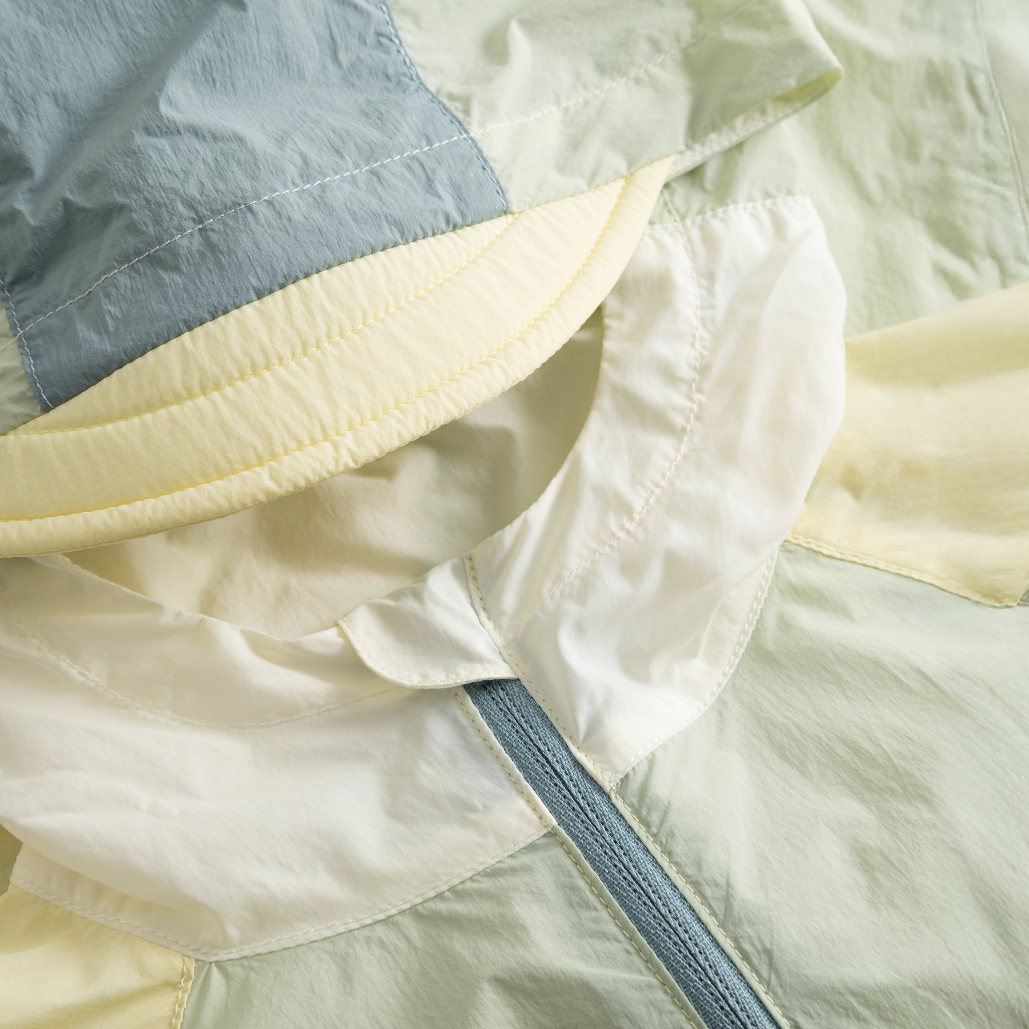 MATMULTI color UV jacket. GRS