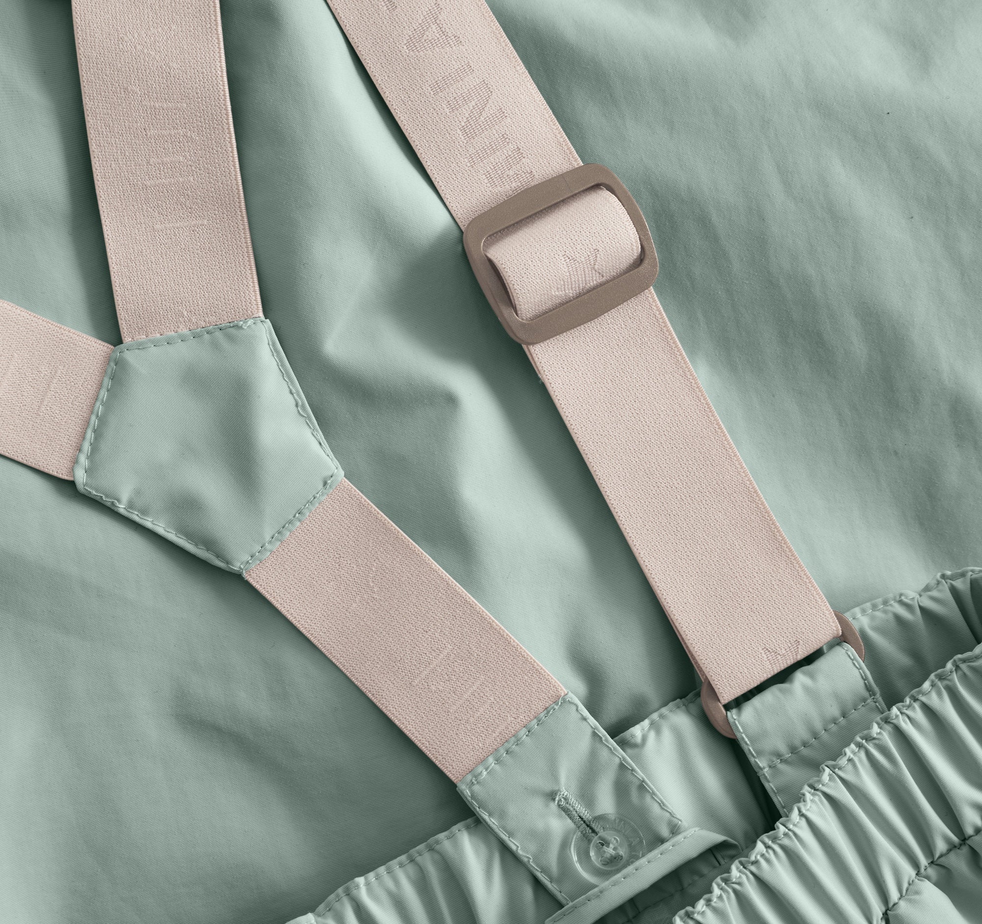 MATWILANS Hosenträgerhose. GRS