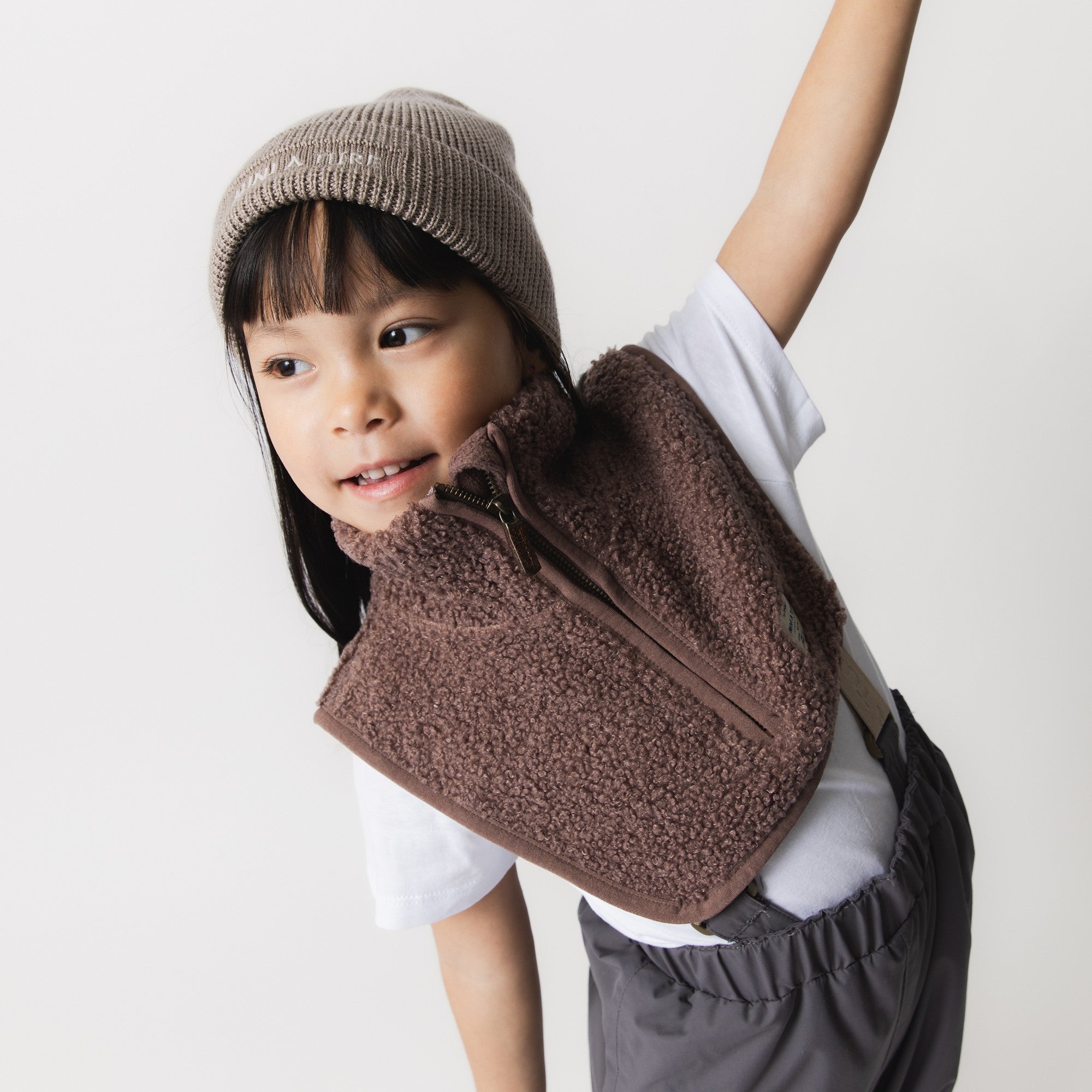 MATAKTON teddyfleece zip neckwarmer. GRS