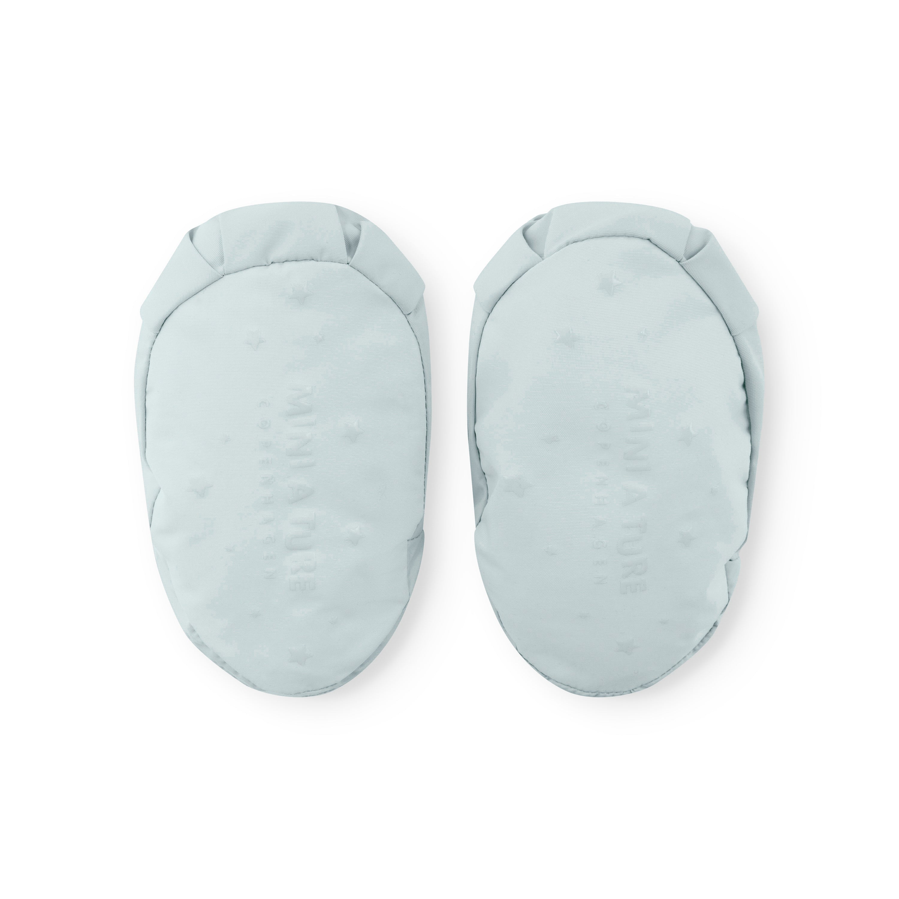 MATWINN insulated baby outdoor socks in pale blue grey with THERMOLITE padding and elasticated ankle, photographed from above as a pair to show the rounded toe and windproof recycled polyamide shell for non-walking infants.