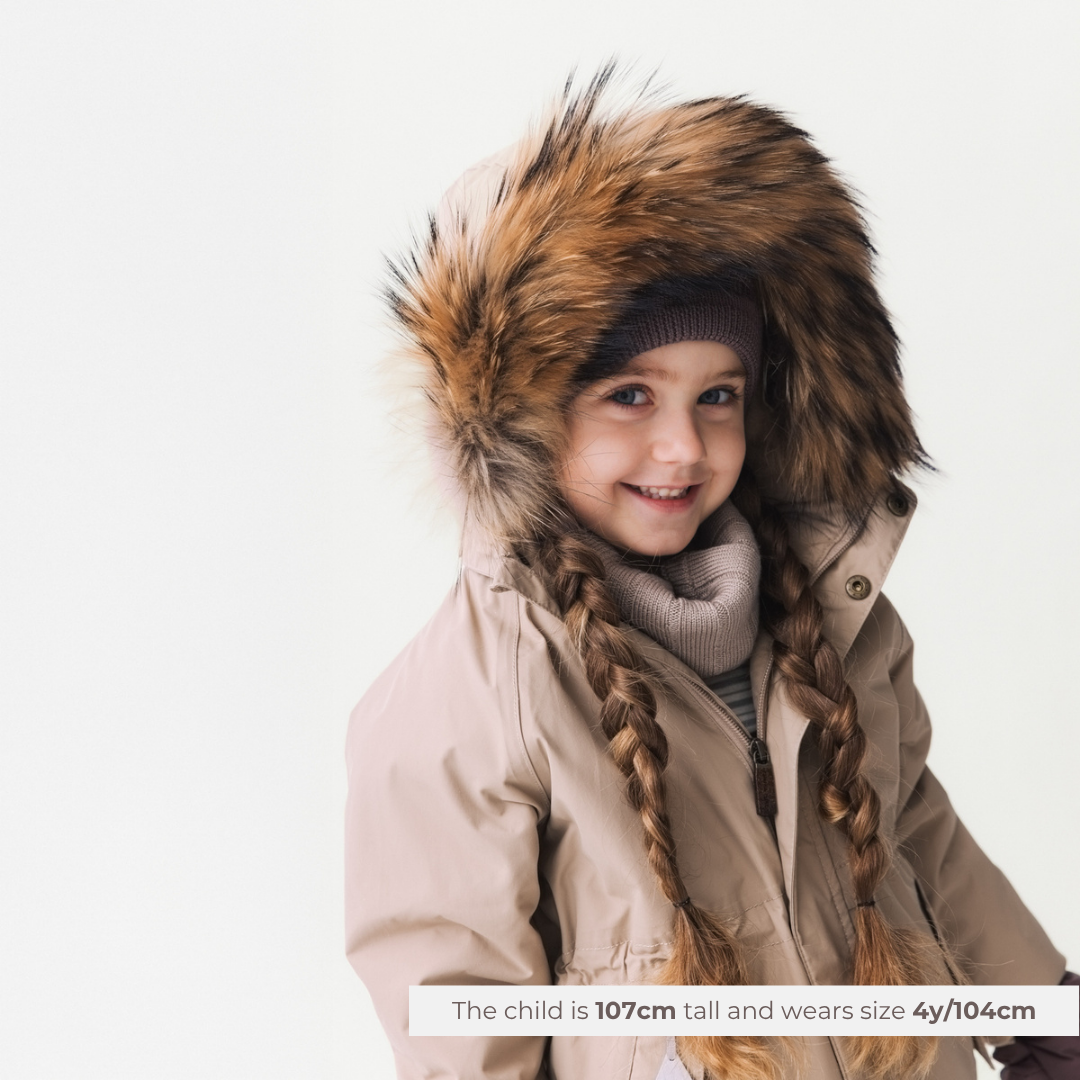 MATVIKANIA Winterjacke mit Fleecefutter und Fell. GRS