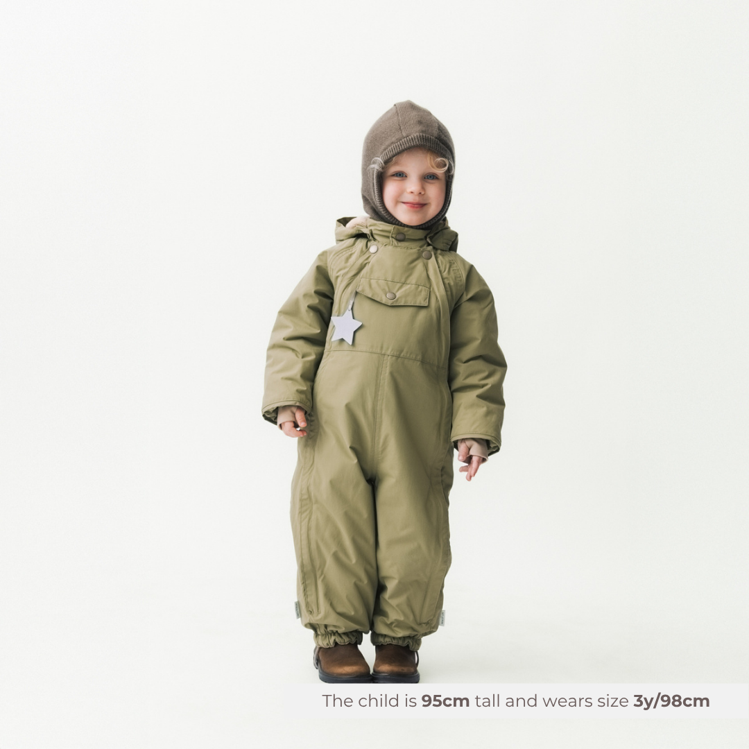 MATWISTI fleece lined snowsuit. GRS