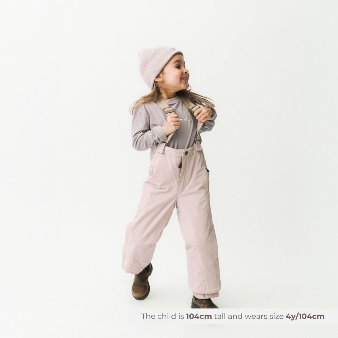 MATWITTE snow pants. GRS