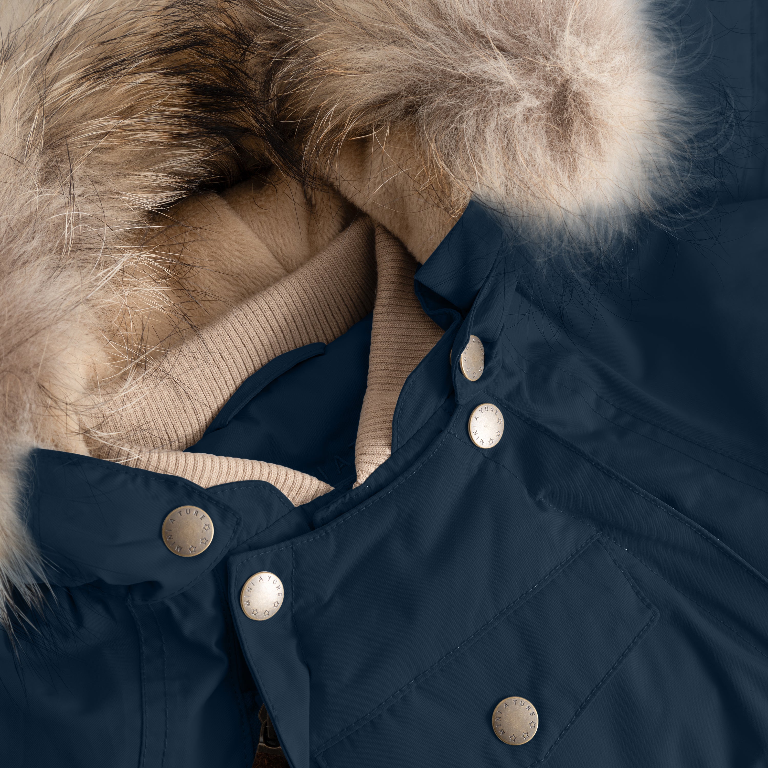 MATWISTI fleece lined snowsuit fur. GRS