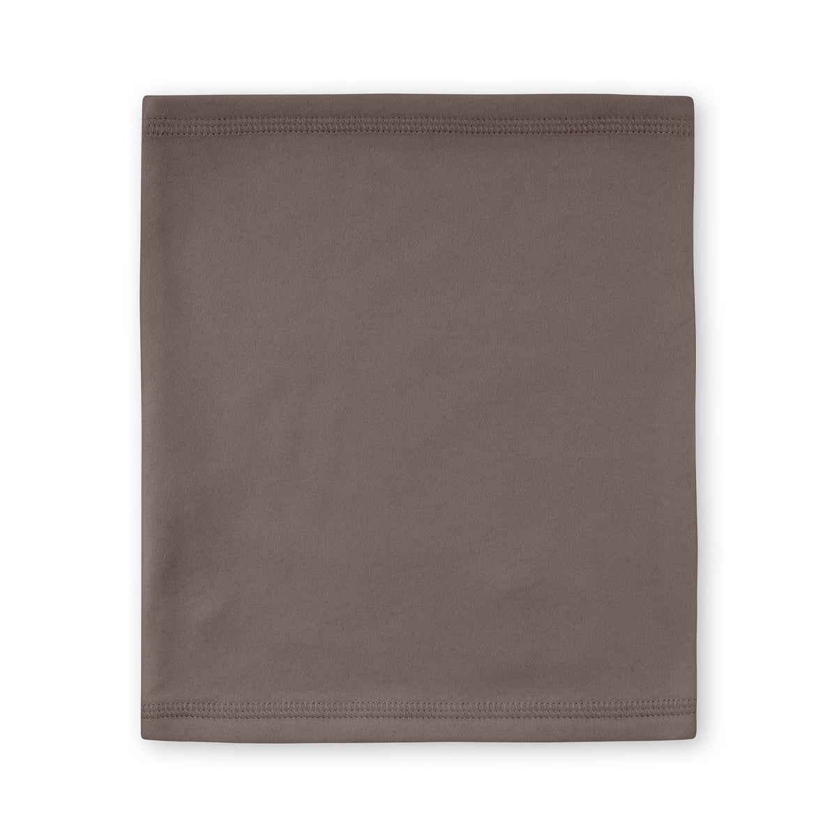 MATAKON Fleece-Halswärmer in dezentem Taupe, flach gefaltet auf weißem Hintergrund, zeigt die gleichmäßige Fleece-Oberfläche und elastische Nahtverarbeitung an beiden Rändern für sicheren Sitz am Kinderhals.