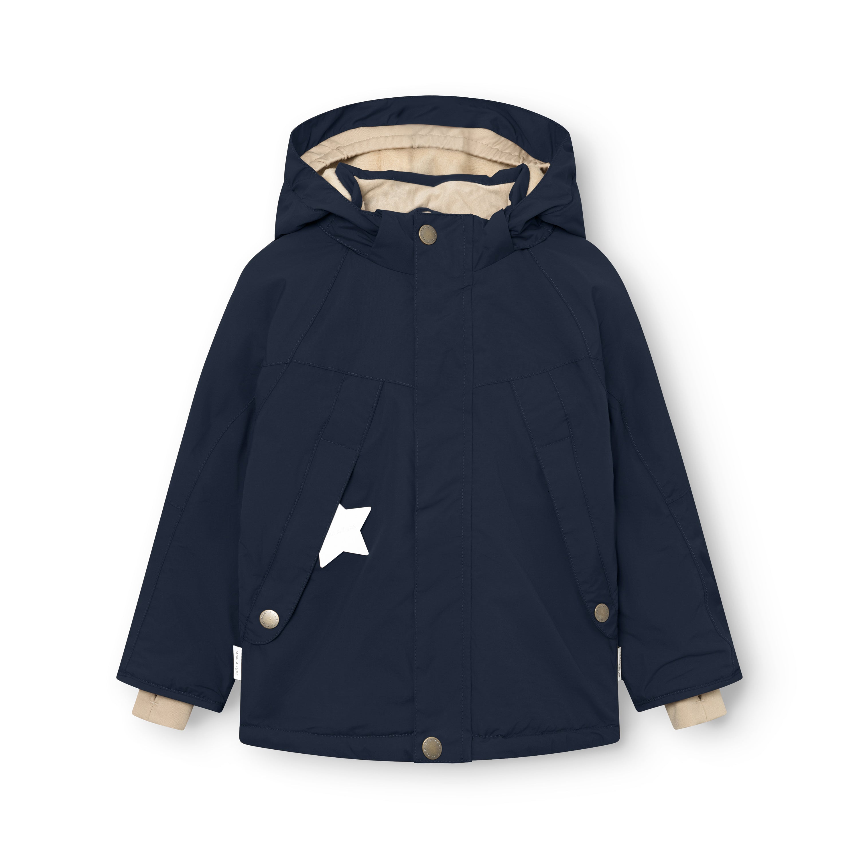 MATVALONSO boys' winter jacket in navy blue with the detachable hood fastened and snap-button storm flap secured, displaying the beige fleece lining at the hood opening and cuffs, oblique front pockets with snap fastenings and white reflective star on the left chest.