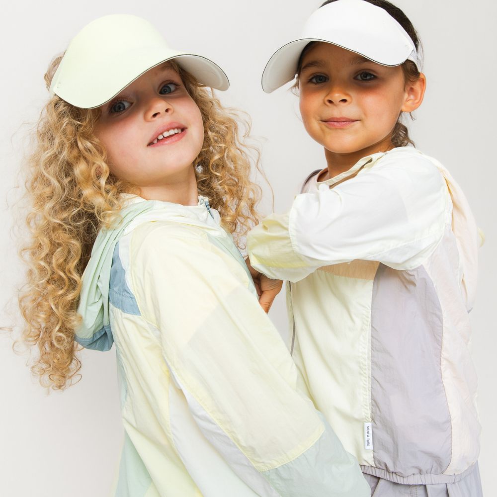 MATMULTI color UV jacket. GRS